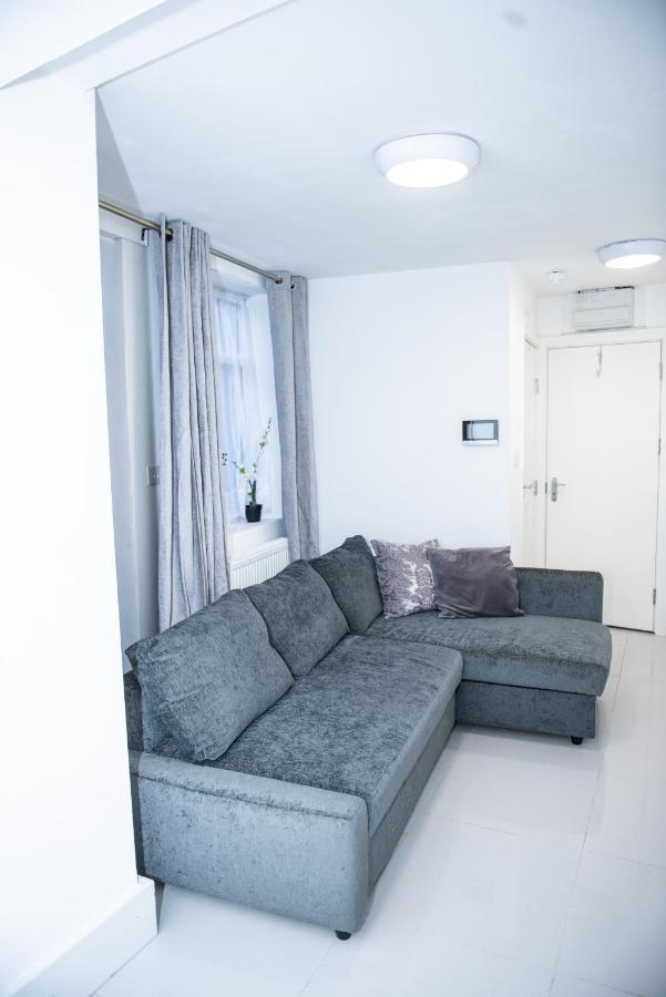 1B Apartment, 30 Mins To Oxford Street Лондон Экстерьер фото